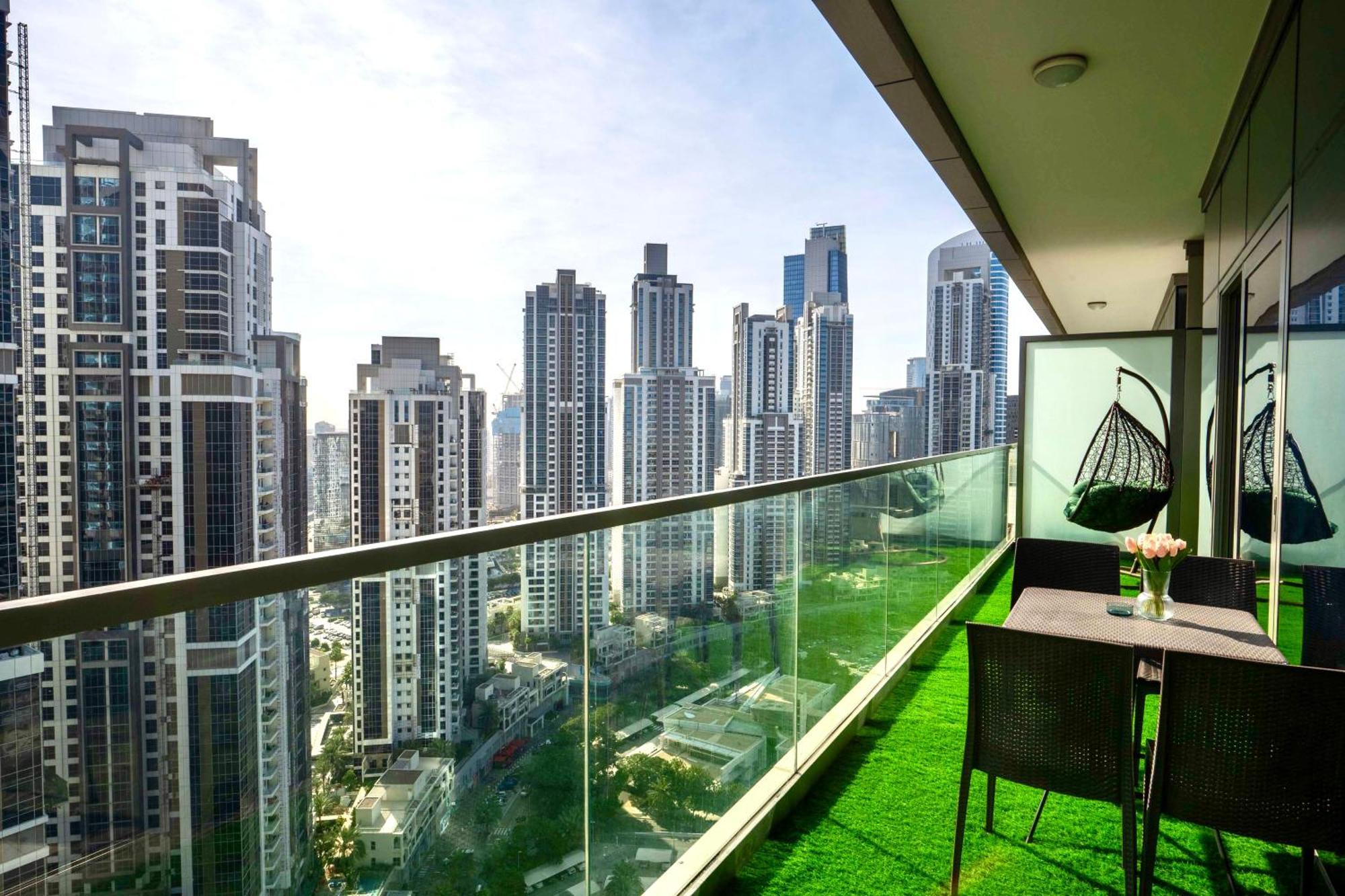 Burj Khalifa Views 2Br With Infinity Pool Downtown Apartment Dubai Bagian luar foto