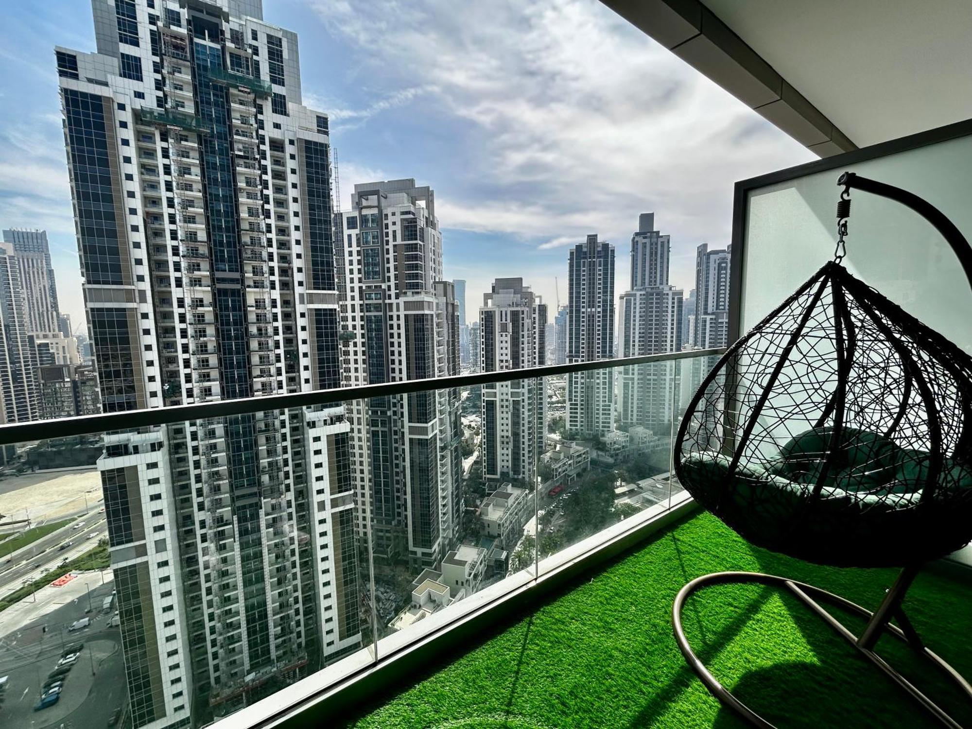 Burj Khalifa Views 2Br With Infinity Pool Downtown Apartment Dubai Bagian luar foto